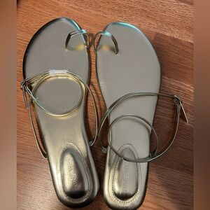 Nine West Women’s Gold Sandals